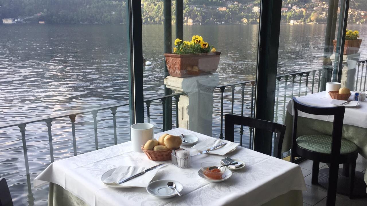 Carate Urio Hotel Fioroni المظهر الخارجي الصورة