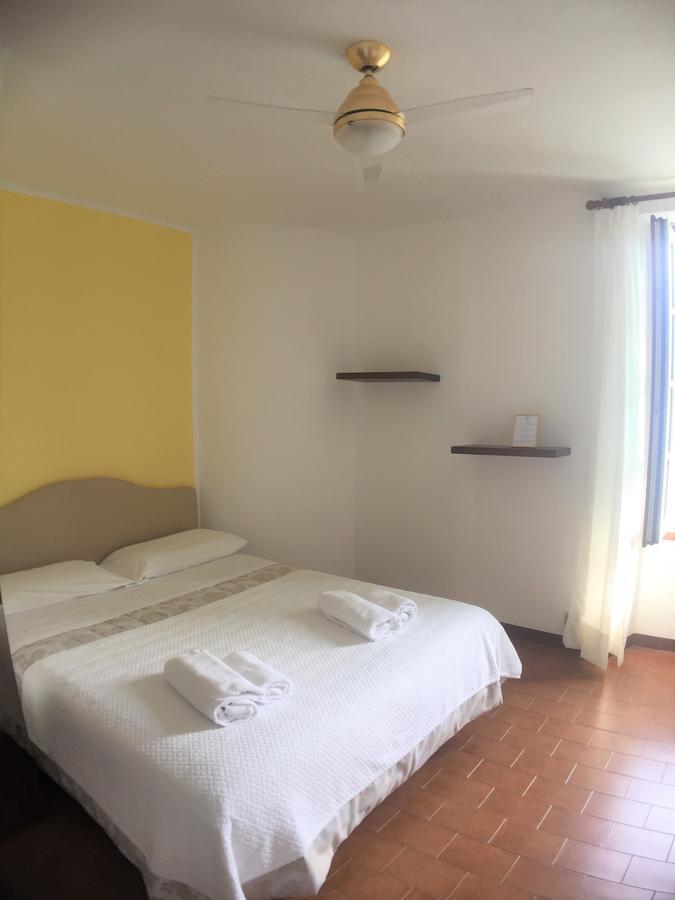 Carate Urio Hotel Fioroni المظهر الخارجي الصورة